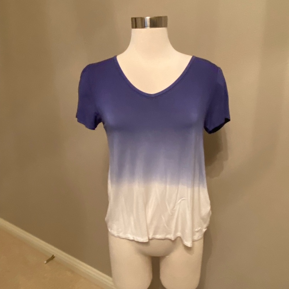 Hollister Ombre Tshirt (NWT) XS
